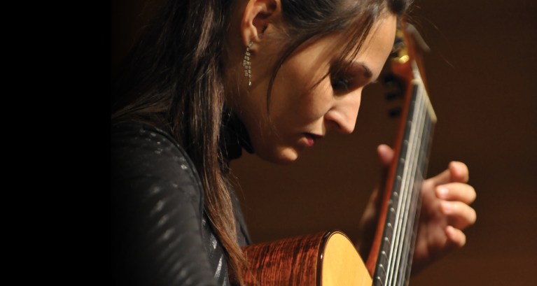anabel-montesinos-classical-guitar-magazine